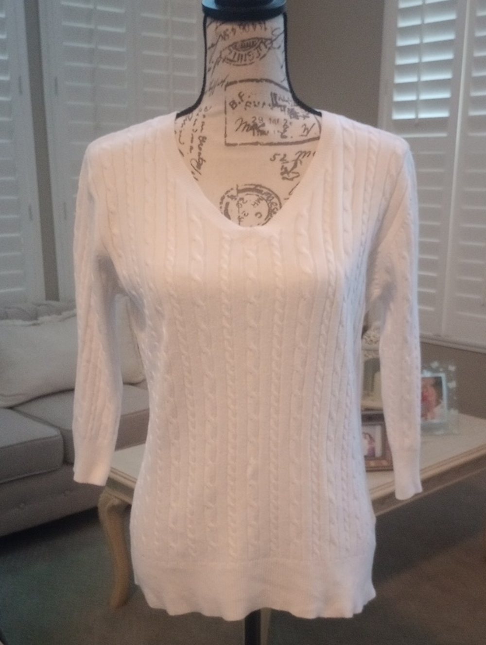 Merona White Cable Knit V-Neck Sweater